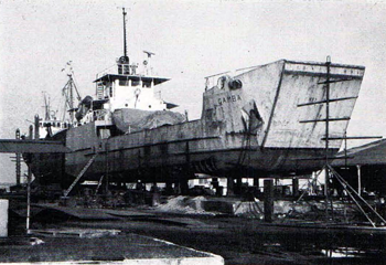 Versorgungsschiff Gamba auf Dock
